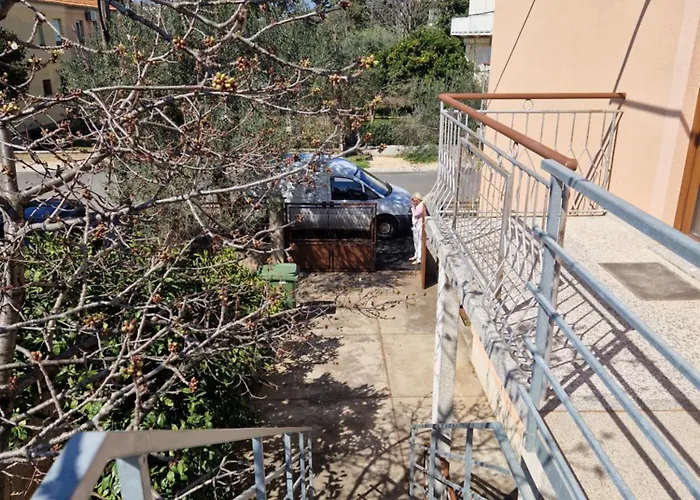 아파트 Dubravko *