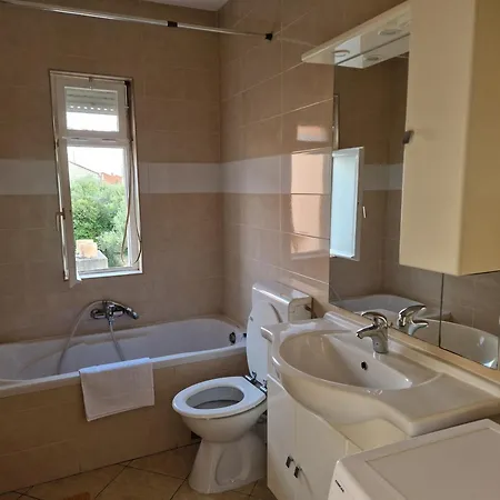 Dubravko Apartment Zadar